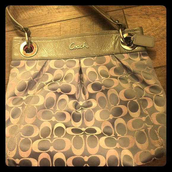 Coach satchel - Picture 1 of 4